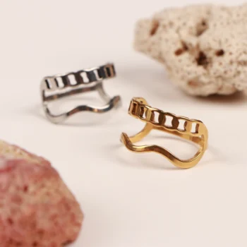 انگشتر زنانه کمربندی طلایی و نقره ای