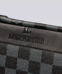 کیف پاسپورتی لویی ویتون کد12 - Image 3