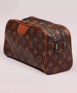 کیف دستی دوزیپ بزرگ LV