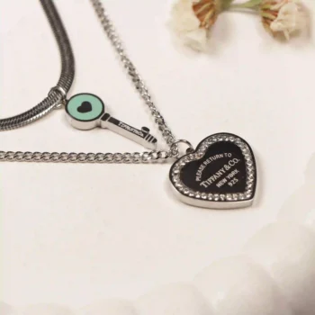 گردنبند نقره ای زنانه