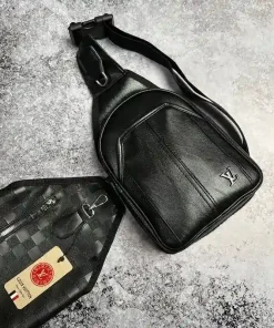 بادی بگ چرم سبک و شیک با قابلیت استفاده به دو حالت، کد محصول BG40