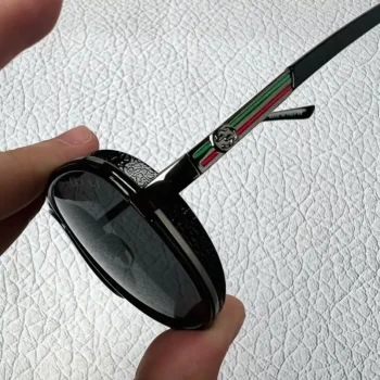 عینک مردانه با فریم فلزی