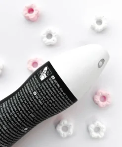 اسپری زنانه رکسونا INVISIBLE PURE 48H حجم 200ML - Image 3