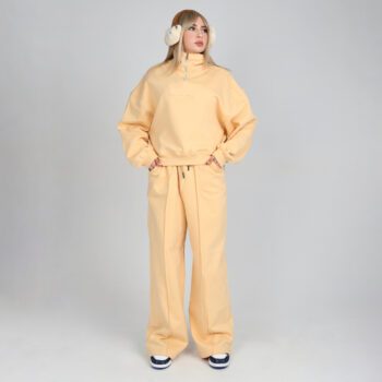 ست لباس زمستانه زنانه دورس نیمزیپ با شلوار بگ نخودی | کد DO43