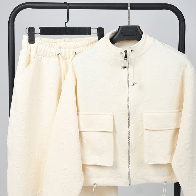 سویشرت زیپی و شلوار بگ زنانه مدل یقه ایستاده رنگ سفیدشیری | کد DO52 - Image 7