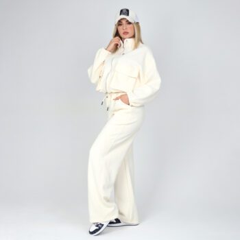 سویشرت زیپی و شلوار بگ زنانه مدل یقه ایستاده رنگ سفیدشیری | کد DO52