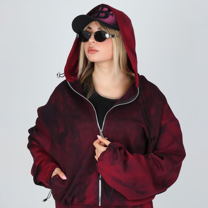 ست زنانه سویشرت کلاهدار و شلوار بگ مدل سهتیکه آبرنگی قرمزمشکی | کد DO50 - Image 2