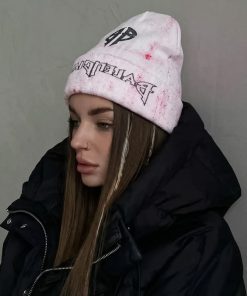 کلاه زمستانه زنانه مدل بالنسیاگا صورتی پترن