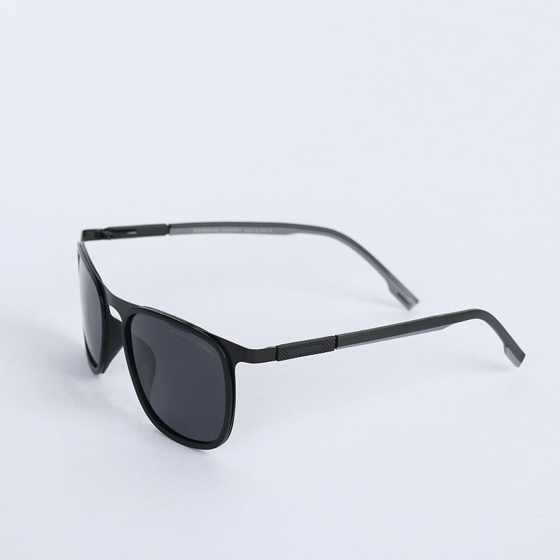 عینک آفتابی مشکی فریم کائوچو سبک | کد EYN29 - Image 4