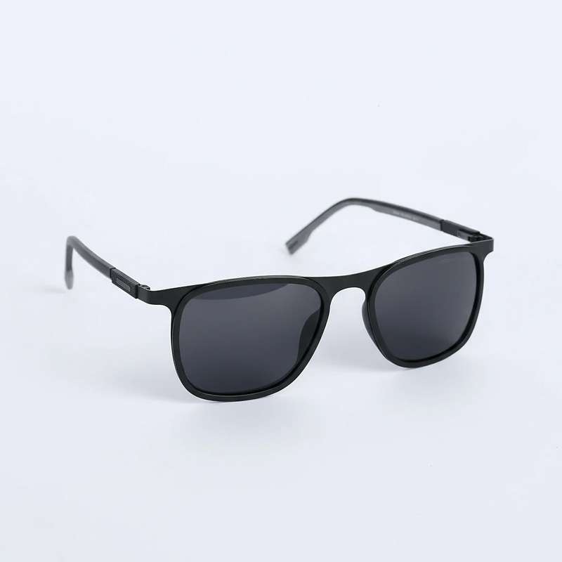 عینک آفتابی مشکی فریم کائوچو سبک | کد EYN29