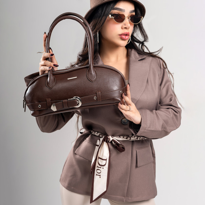 کیف زنانه مدل قایقی رنگ شکلاتی