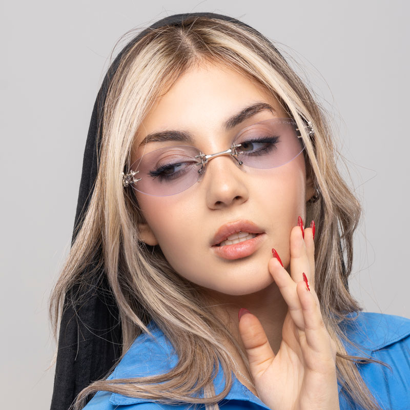 عینک زنانه جنتل مانستر فریم لس کد EYN43 | عینک بلوکات نقرهای با کیفیت مسترکوالیتی - Image 3